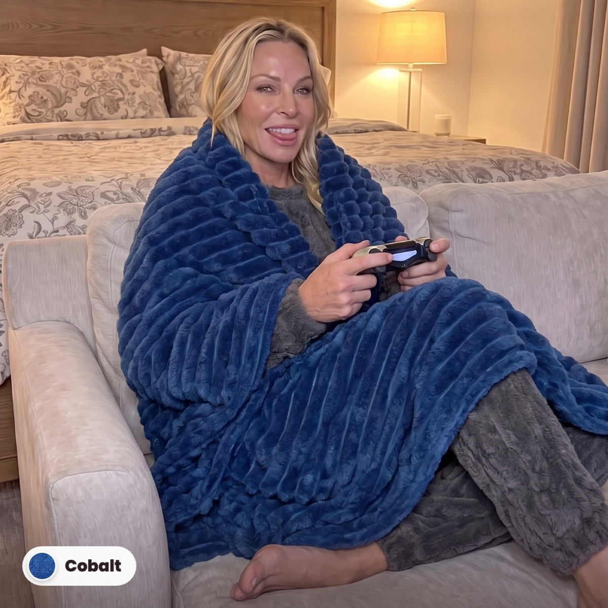 Limosia Cloud Rib Blanket in Cobalt