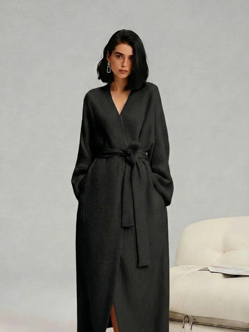 Robe in Black